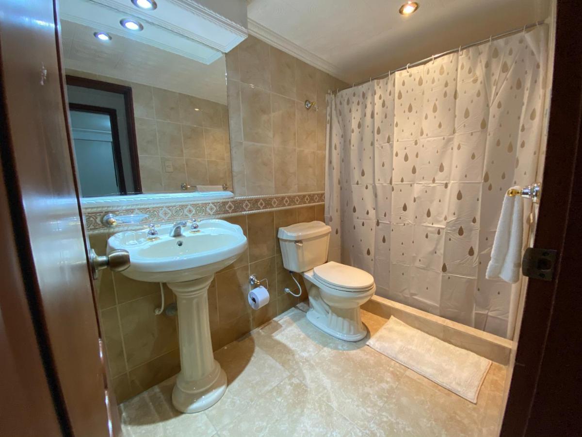 Santa Ana Luxury Rentals Hotel Bogota Ngoại thất bức ảnh
